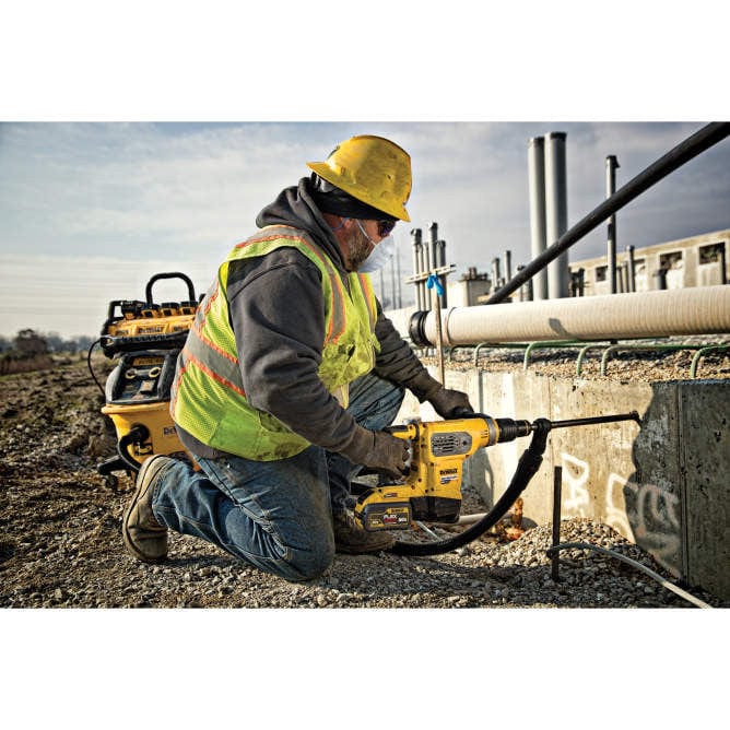 DEWALT Black Heated Hoodie Sweatshirt Without Battery - Image 8